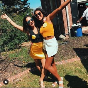 XS shimmery gold skirt